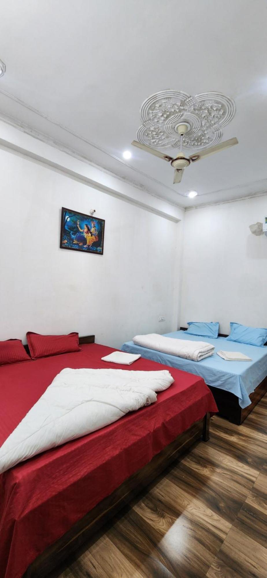 Hotel Pitambara Dham Vrindāvan Exterior foto